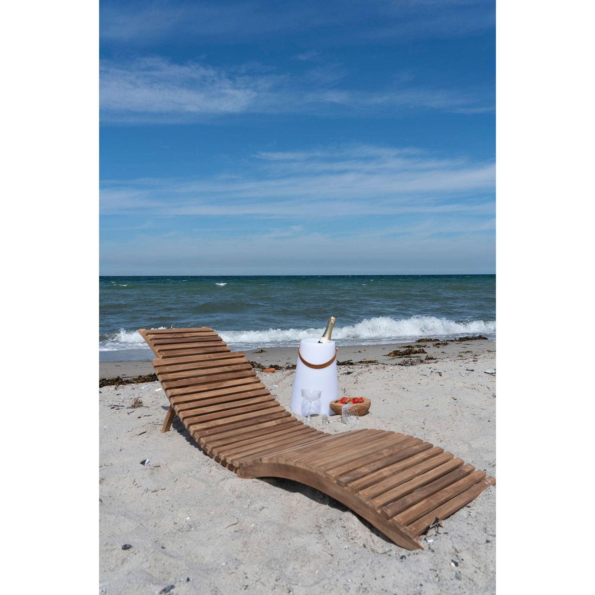 Bain de soleil ARRIETA en teck naturel – vue complémentaire extérieure