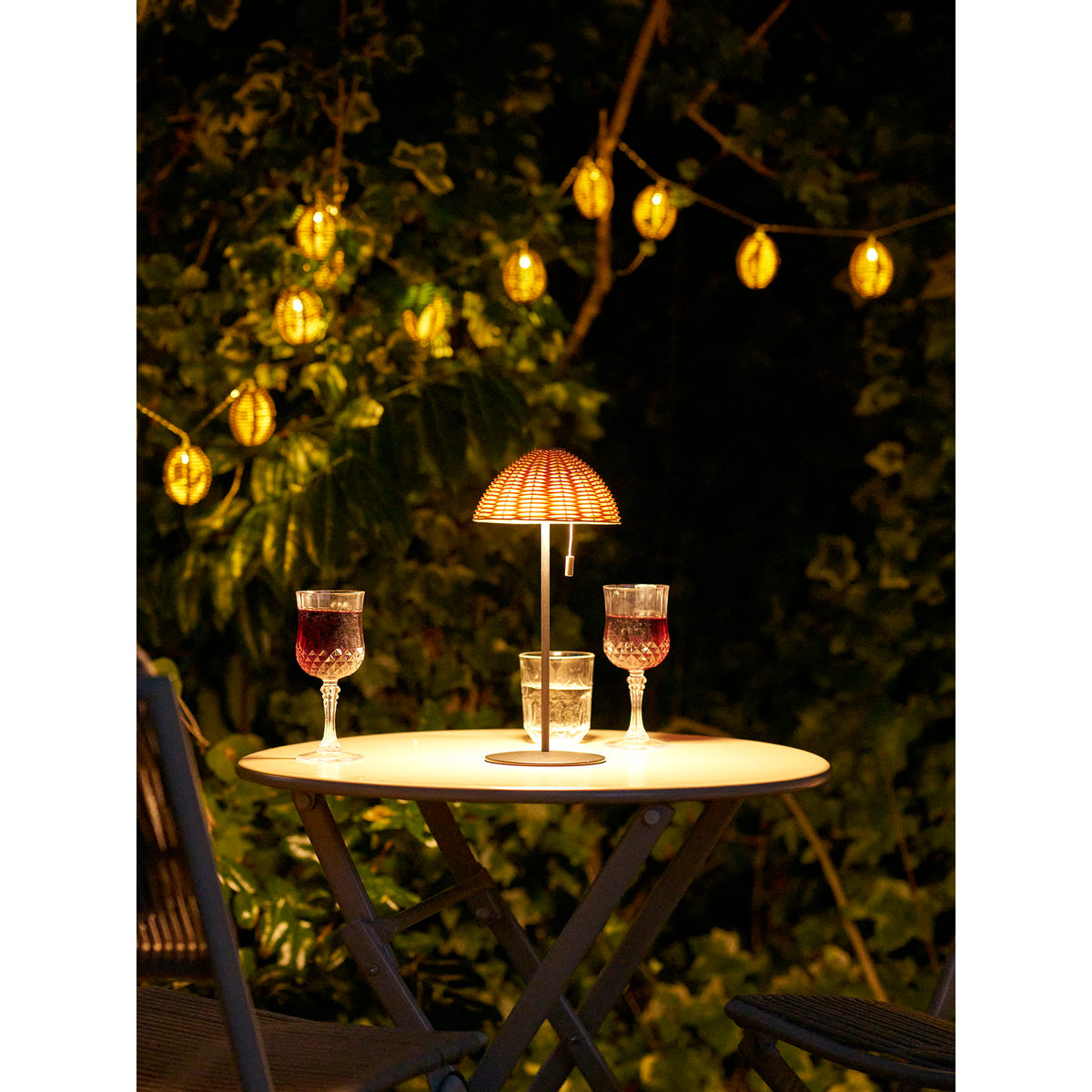 Lampe de table LED WIGAN rechargeable IP44 naturel et noir