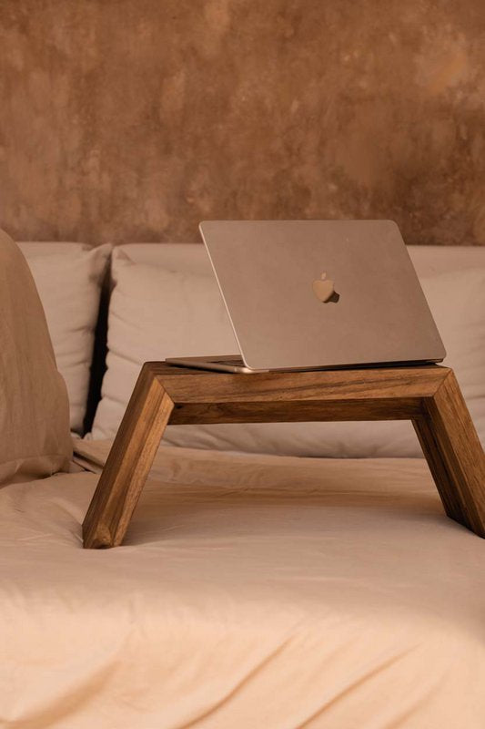 Table d’appoint extérieure ASHLEY COCOON en teck – vue officielle 2