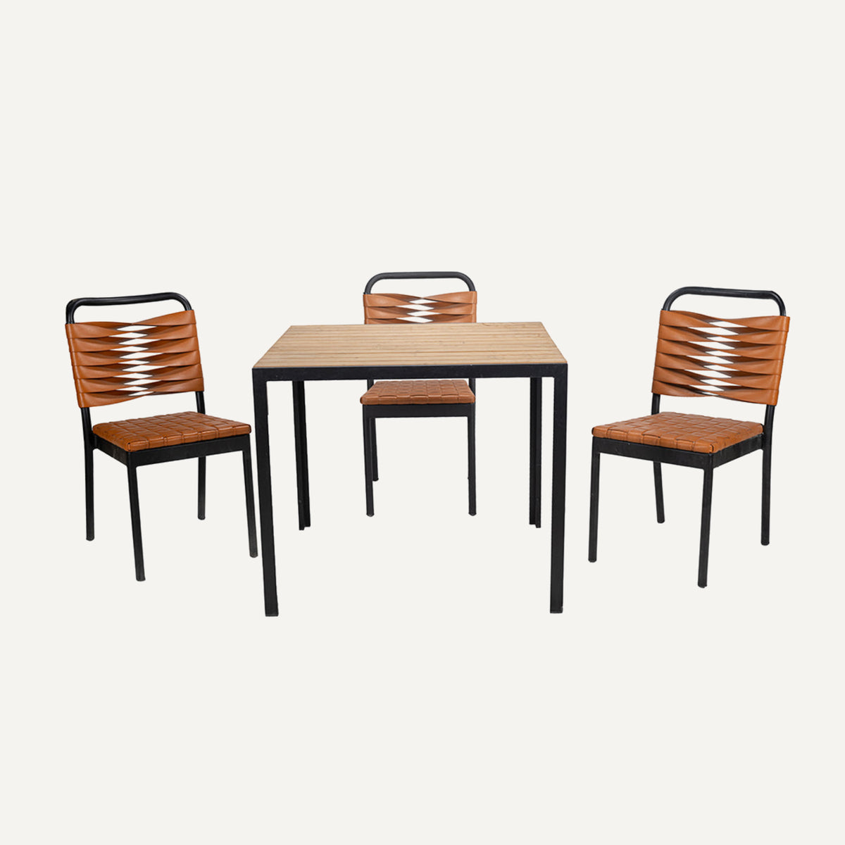 Chaise PUMPKIN, structure en aluminium époxy noir. Tressage effet cuir orange