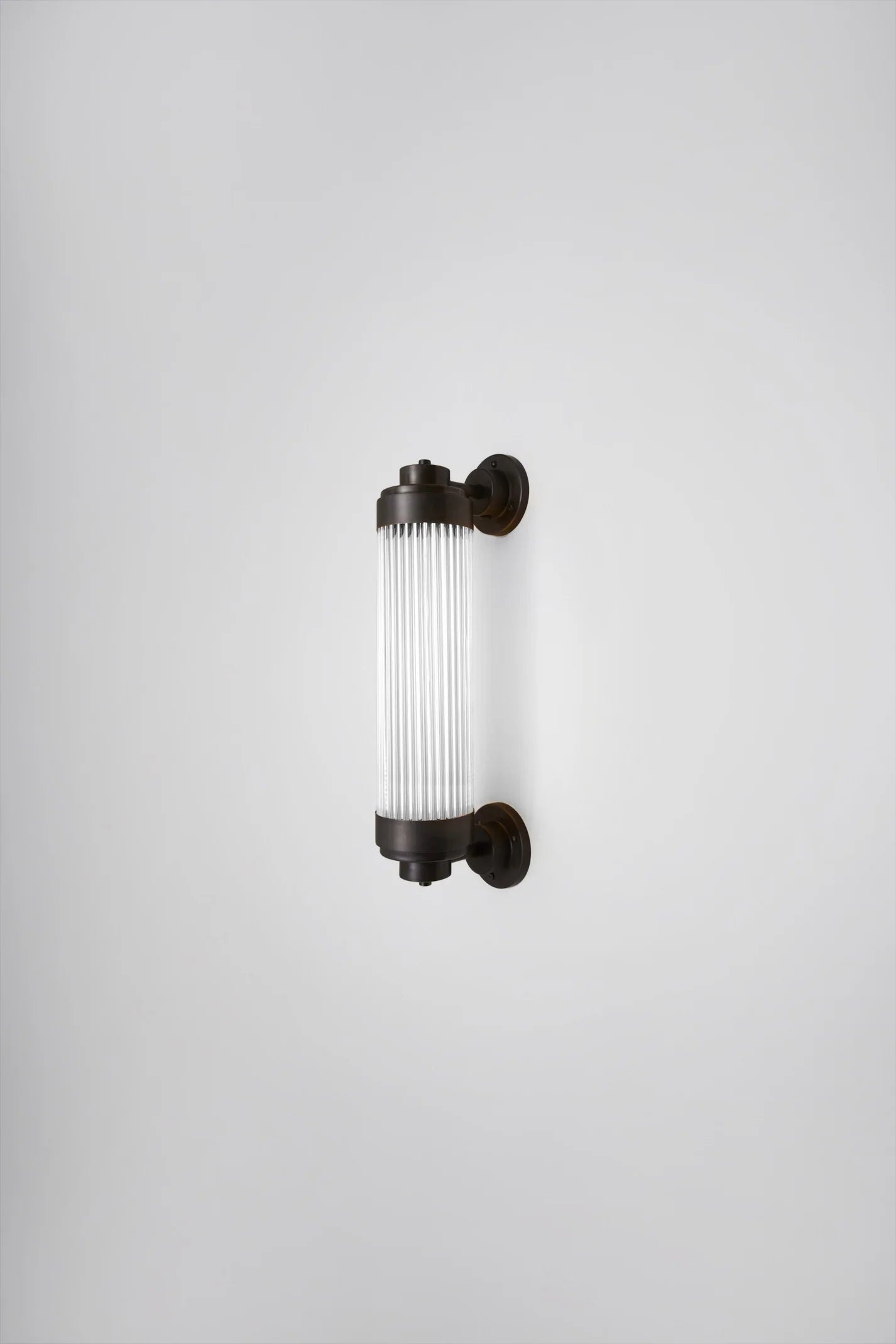 Applique Pillar Offset LED
