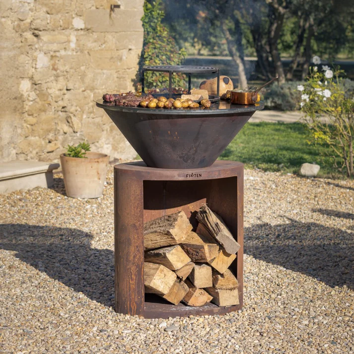 FIRTEN Brasero en acier corten 80 cm – Design contemporain pour cuisine extérieure.