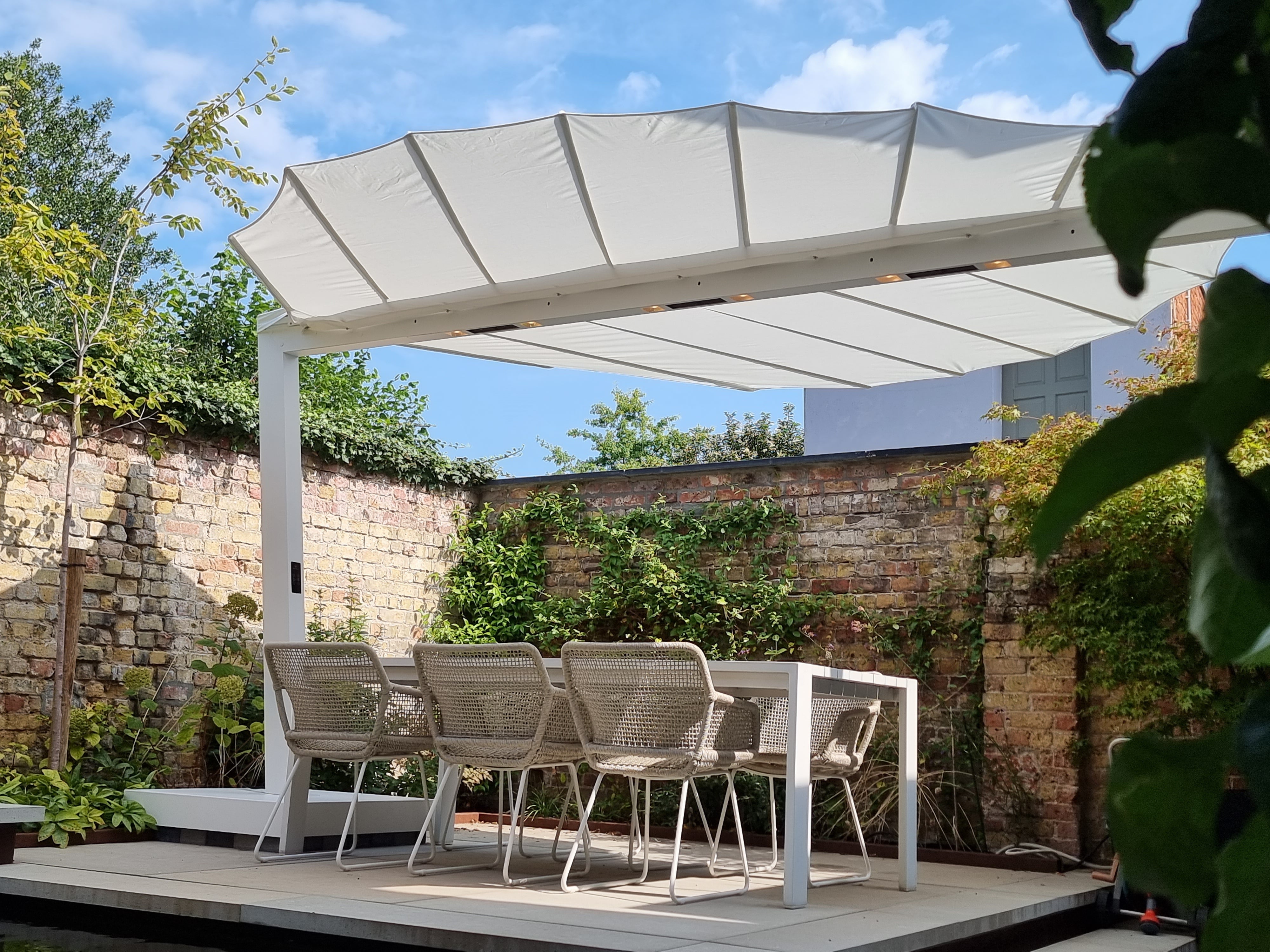 LEAF Motorized Shading System with Heater