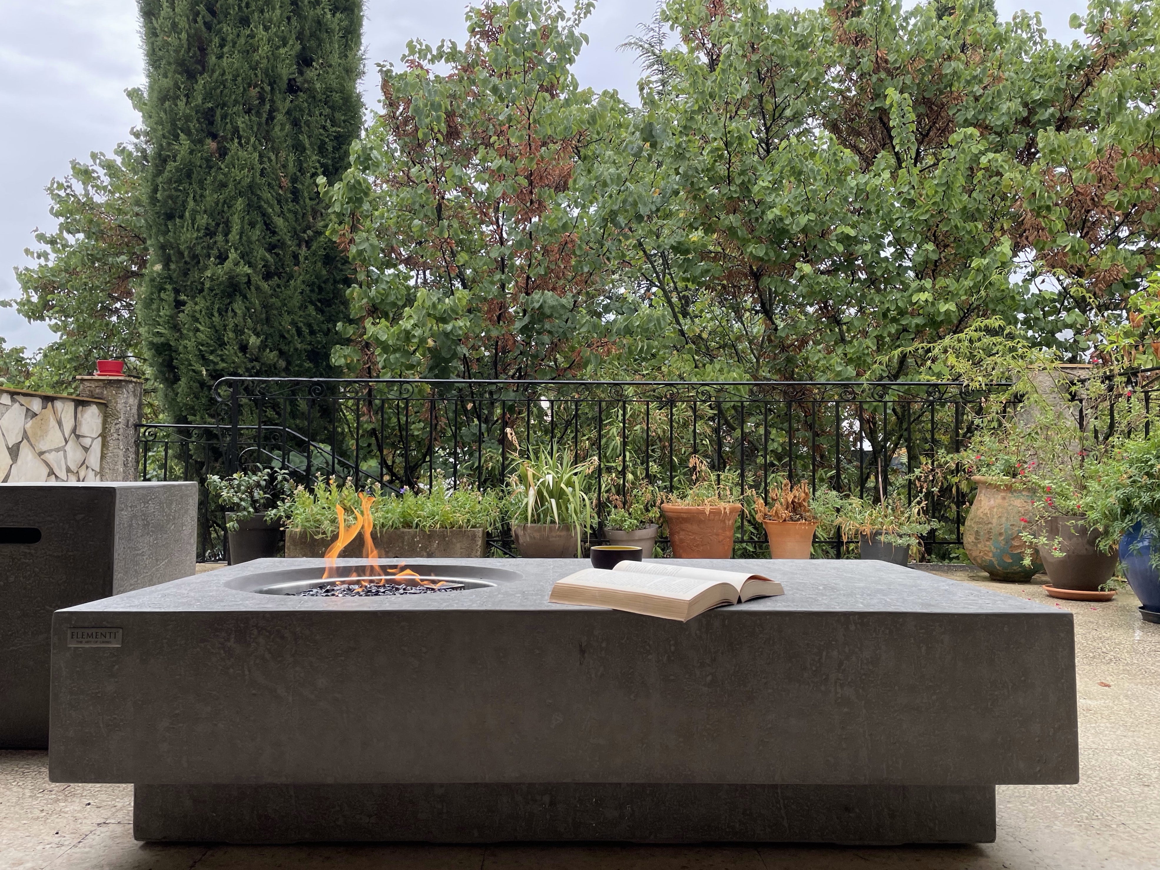 Metropolis Brazier Table
