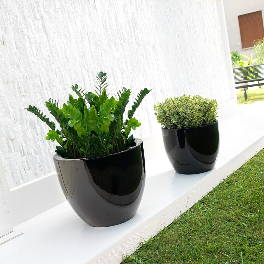 Pot de fleurs VENETO noir – cache pot extérieur haut de gamme.