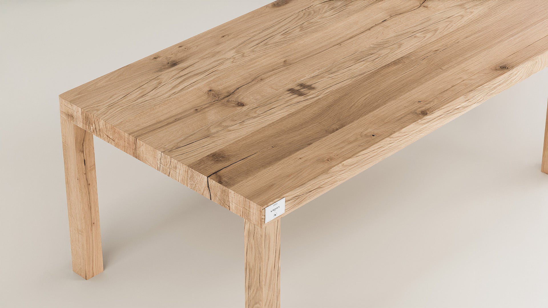 MATISSE dining table