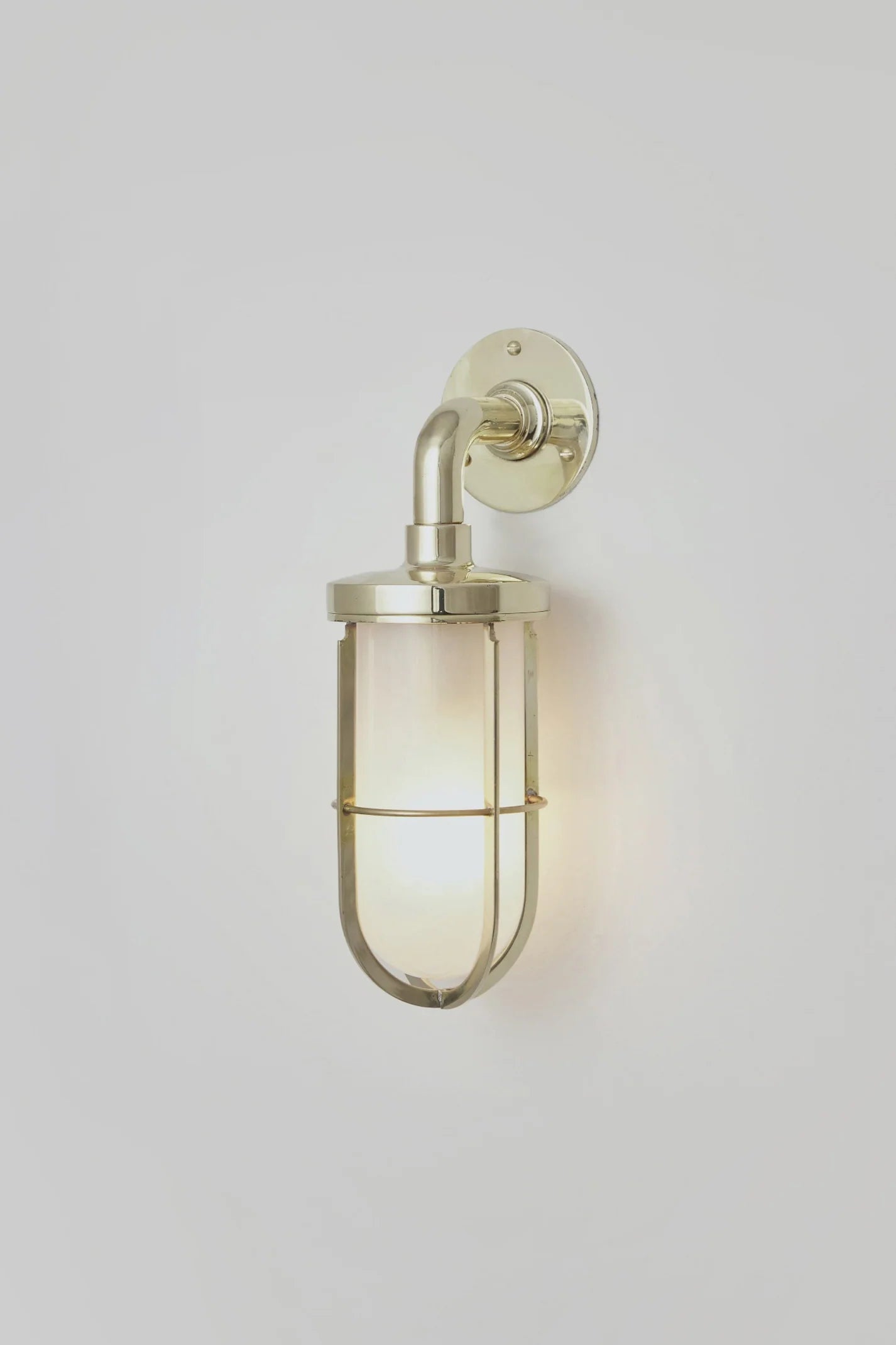 Applique Weatherproof Ship's Well Glass