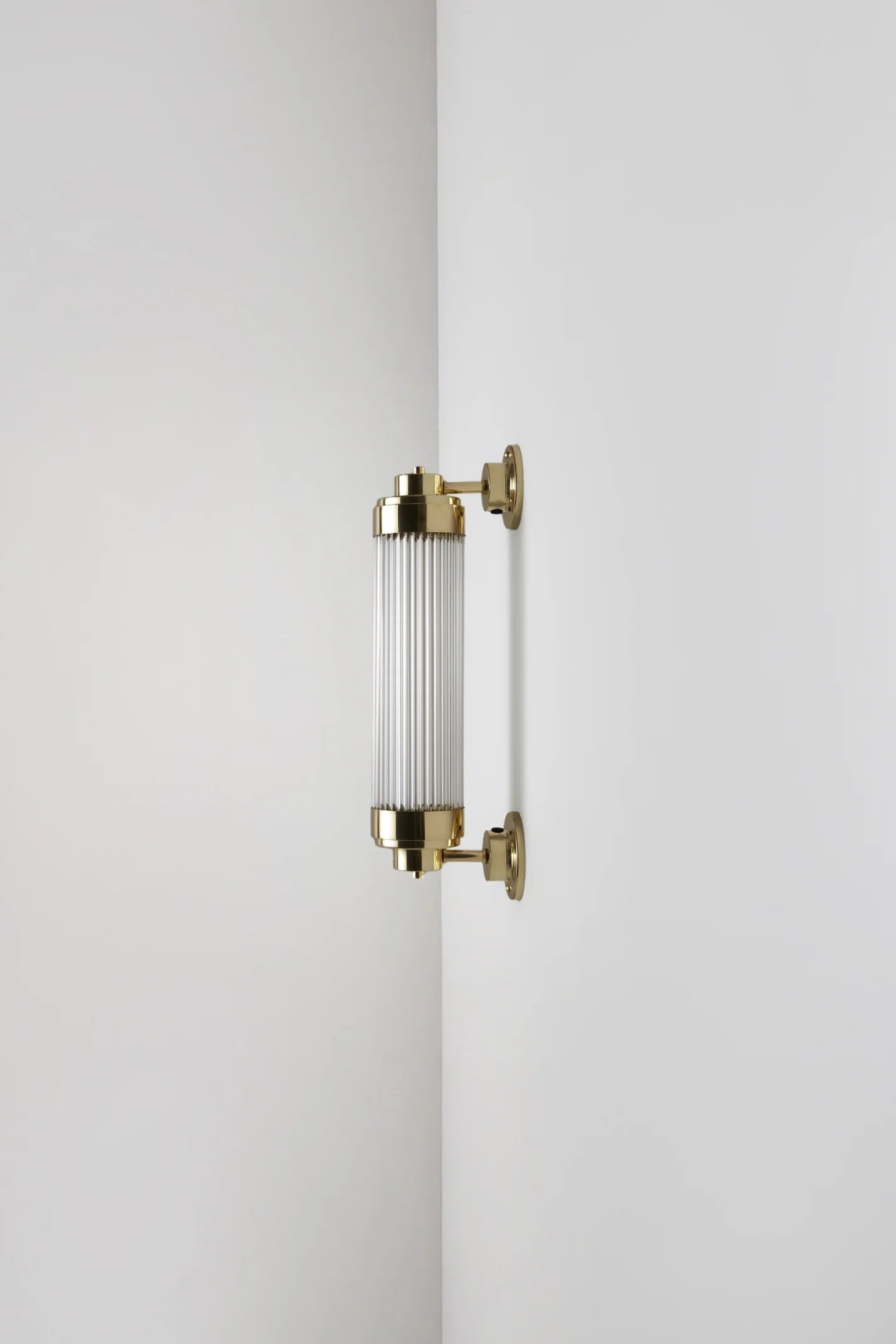 Applique Pillar Offset LED