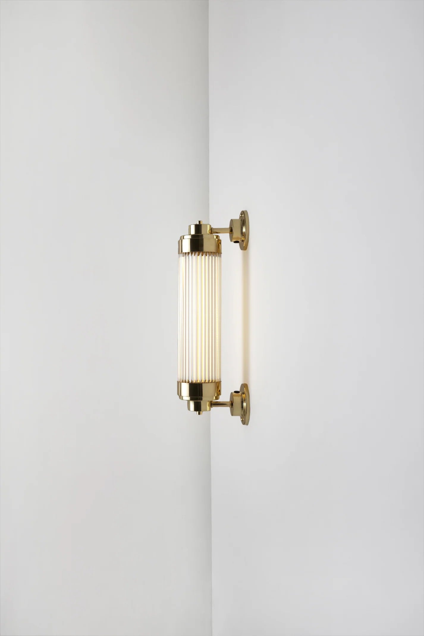 Applique Pillar Offset LED