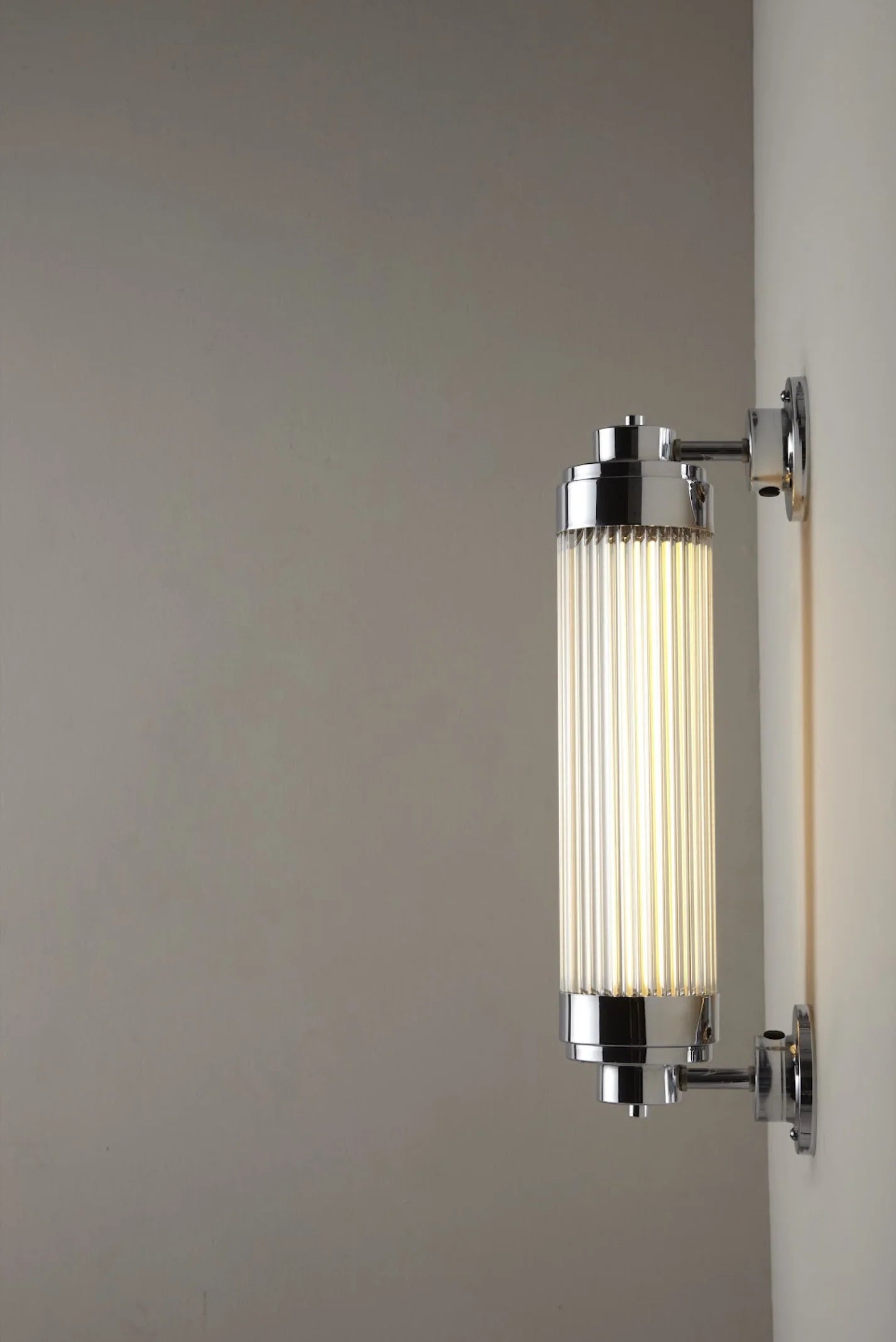 Applique Pillar Offset LED