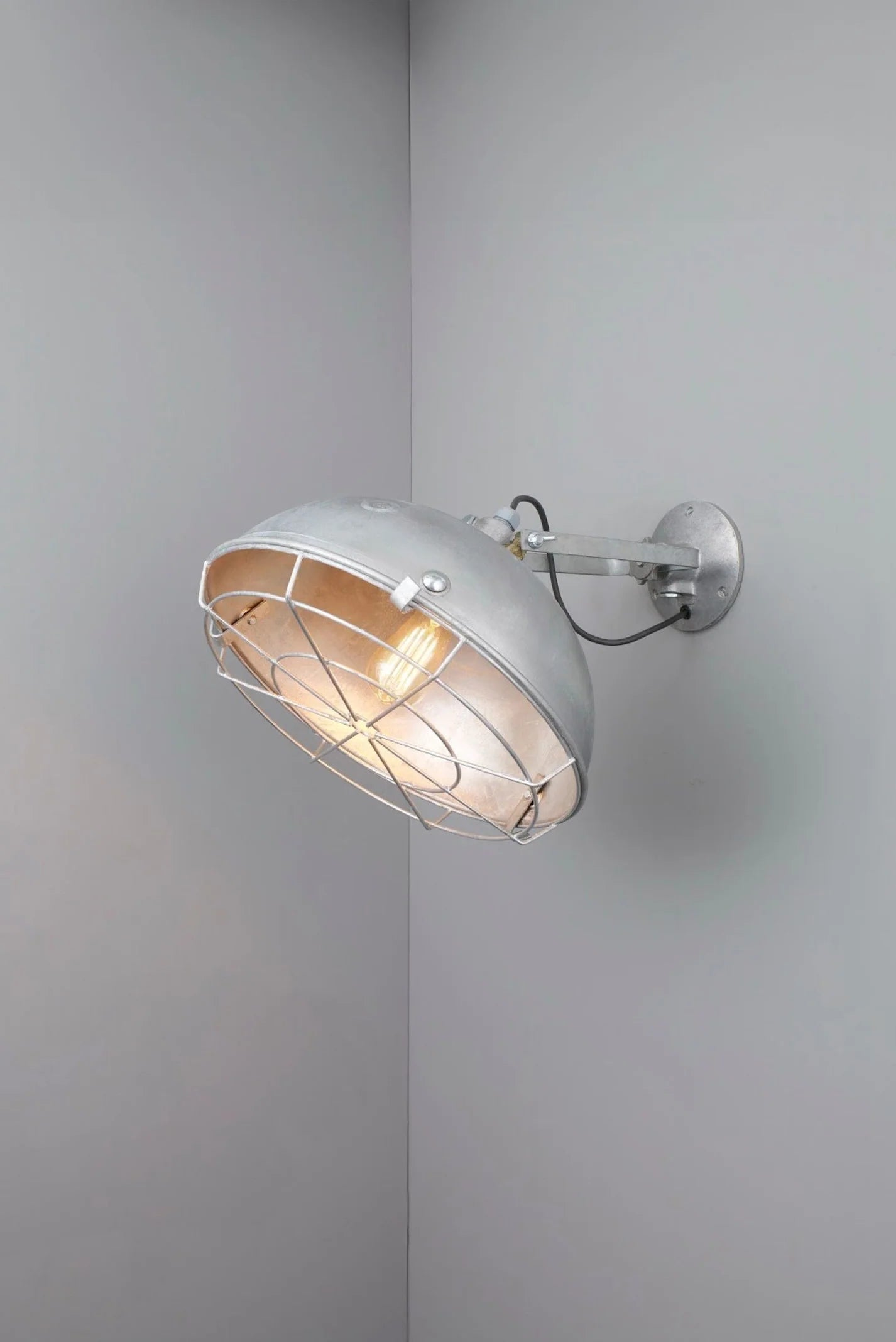 Applique Steel Working avec garde fou