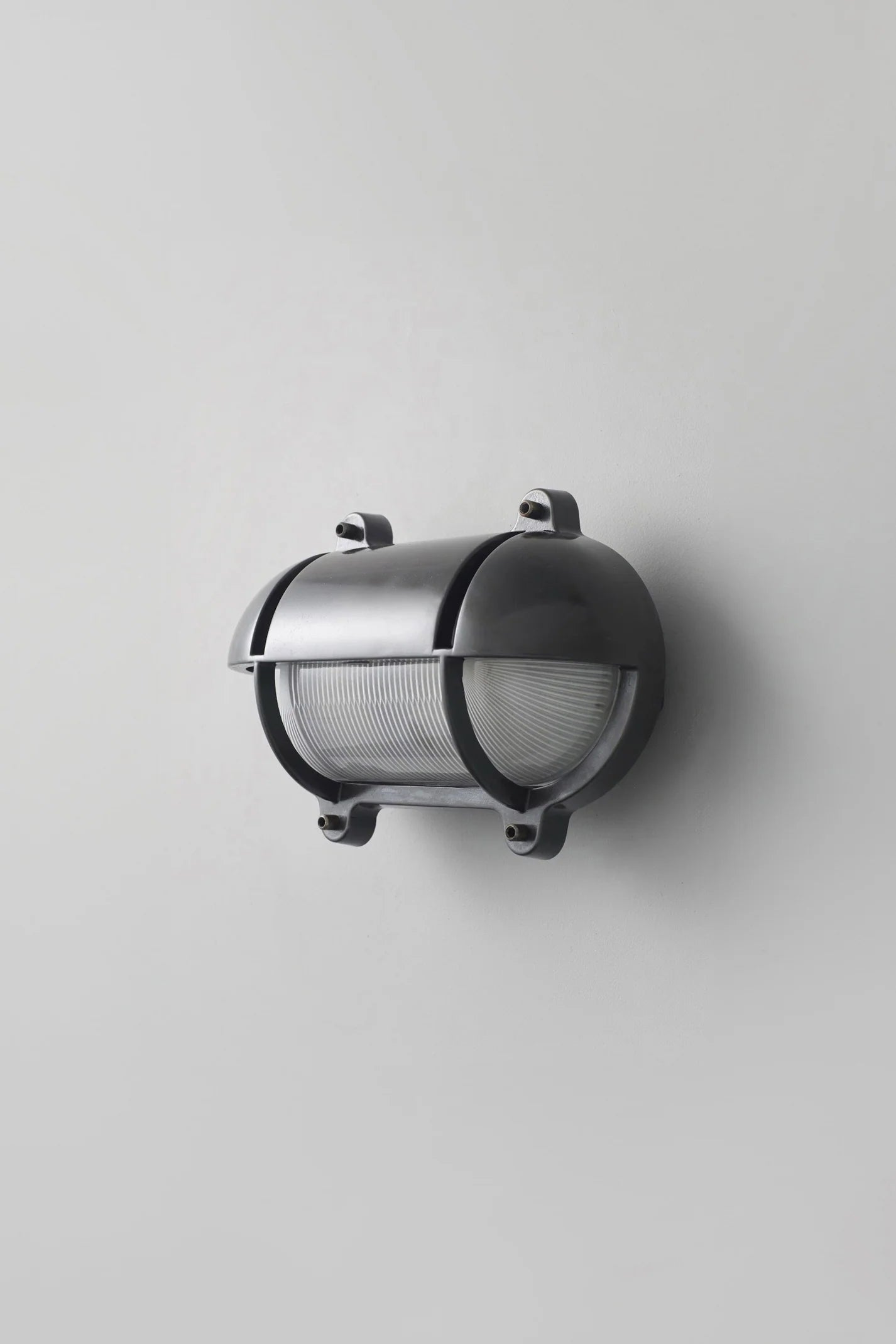 Hublot Oval en Laiton 7435