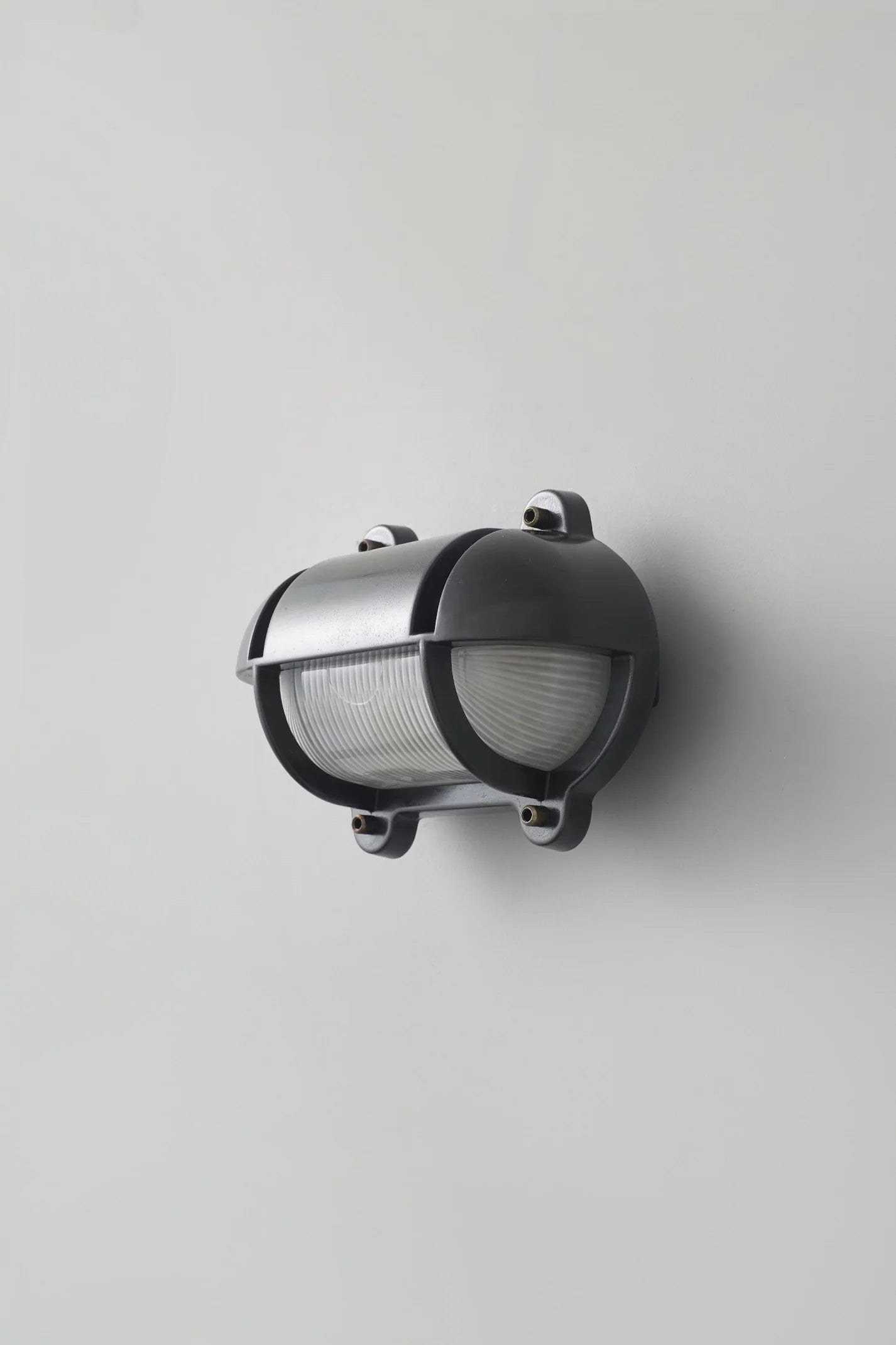 Hublot Oval en Laiton 7436