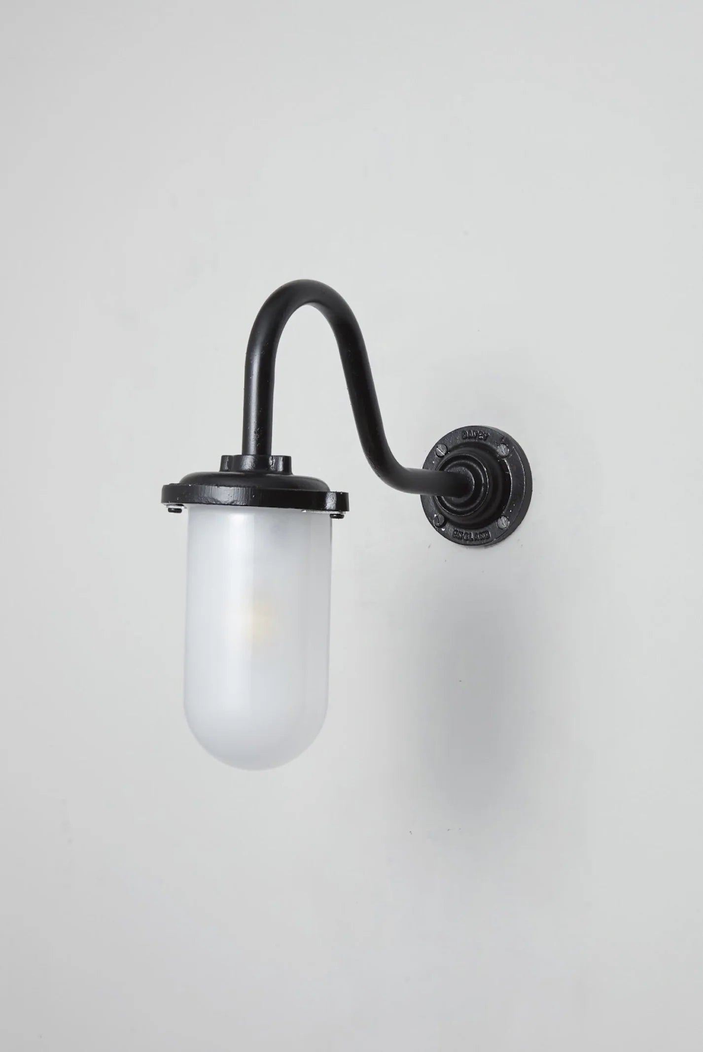 Applique coudée, 100W, Fixation murale simple 7672