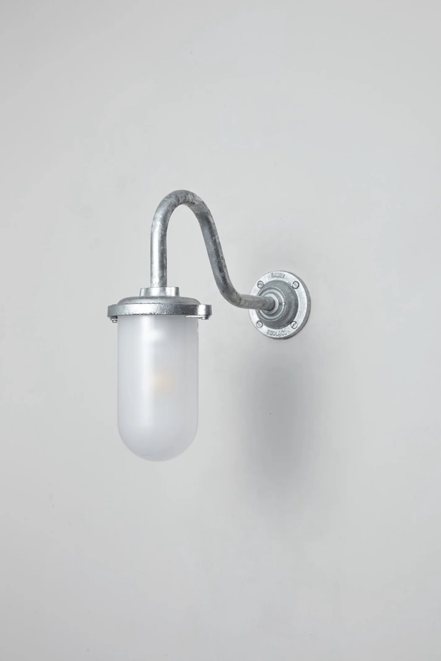 Applique coudée, 100W, Fixation murale simple 7672