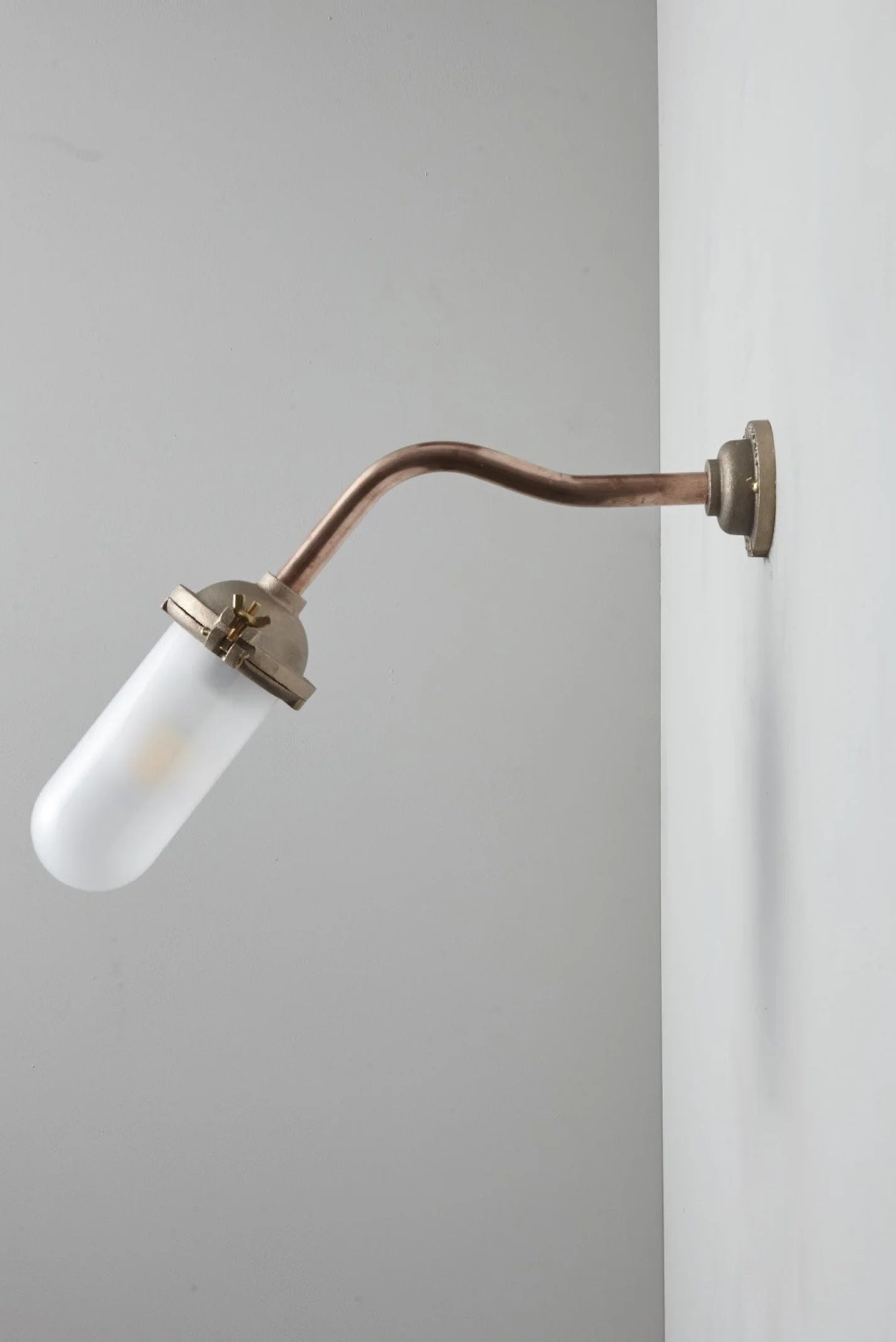 Applique coudée d'extérieure, sans réflecteur, 45°, Fixation murale simple 7684