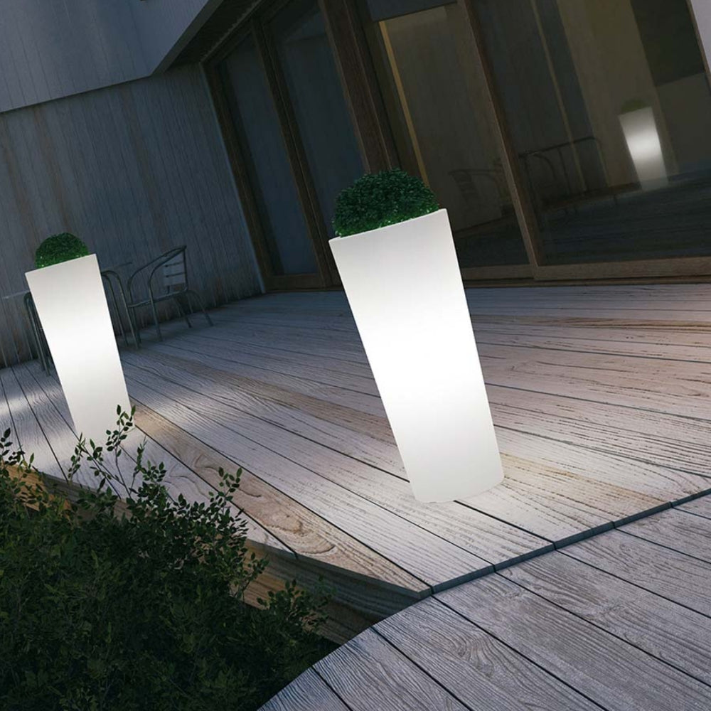 Pot de fleurs TYBALT