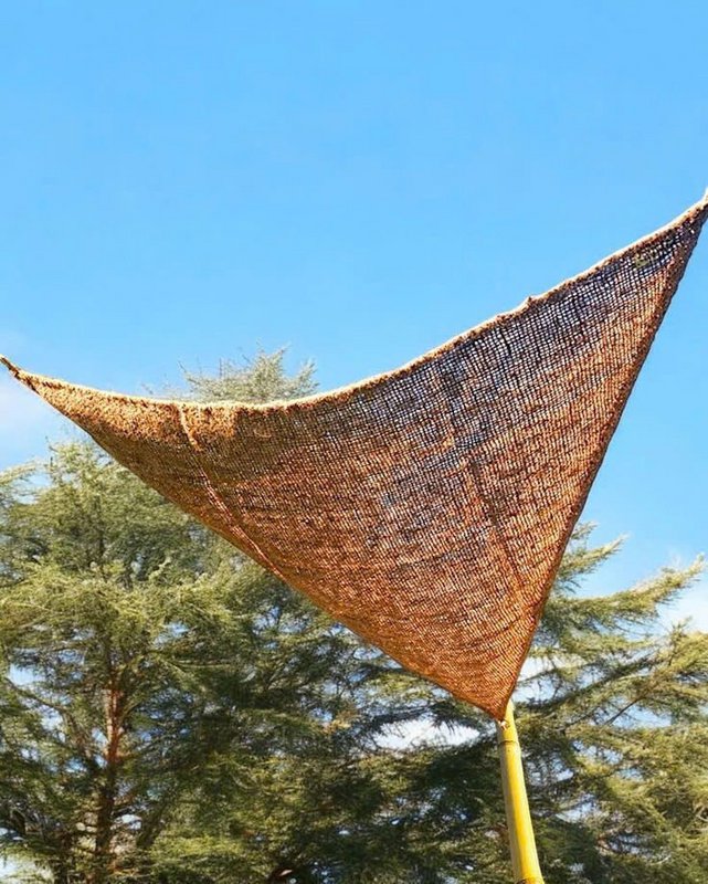 Voile d’ombrage triangulaire COCO SHADE 350 × 350 cm en fibre de coco