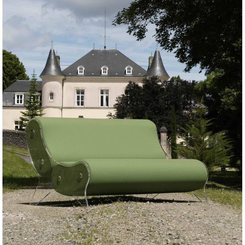 Canapé design MW06 – Parois en PMMA coulé, assise en mousse alvéolaire
