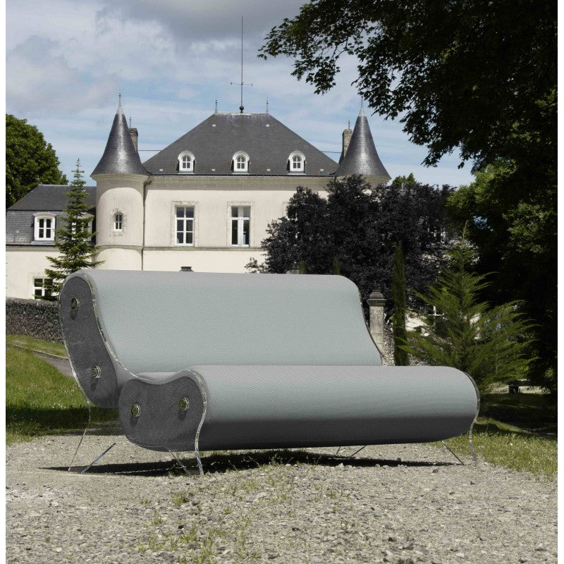 Canapé design MW06 – Parois en PMMA coulé, assise en mousse alvéolaire