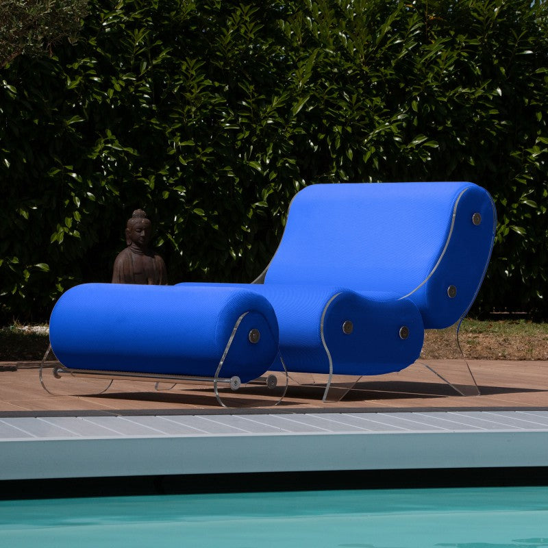 Ensemble MW06 Fauteuil et pouf design – parois en PMMA coulé, assise en mousse alvéolaire