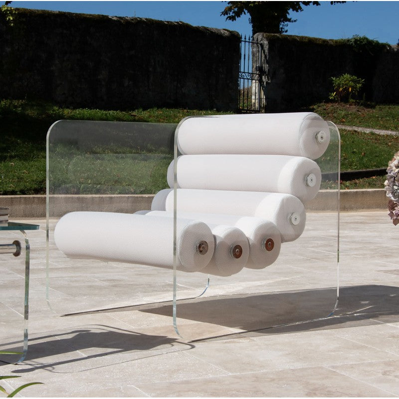 Fauteuil design MW02 – Parois en PMMA coulé, assise en mousse alvéolaire et tissu 3D