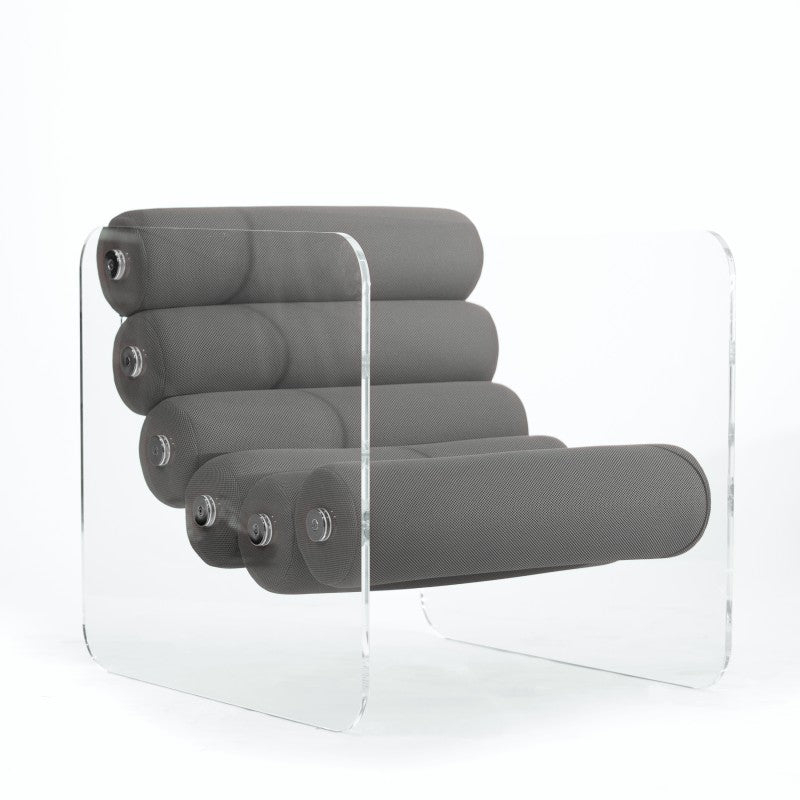 Fauteuil design MW02 – Parois en PMMA coulé, assise en mousse alvéolaire et tissu 3D