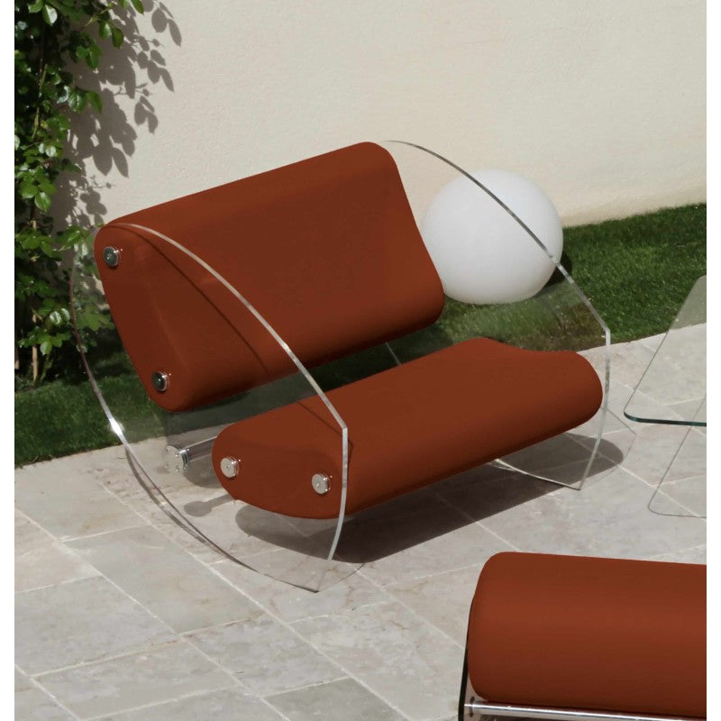 Fauteuil design XL MW07 – Parois en PMMA coulé, assise en mousse alvéolaire