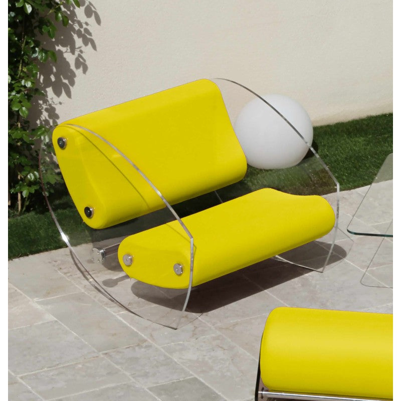 Fauteuil design XL MW07 – Parois en PMMA coulé, assise en mousse alvéolaire