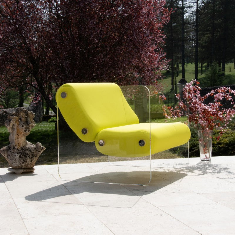 Fauteuil design XL MW08 – Parois en PMMA coulé, assise en mousse alvéolaire