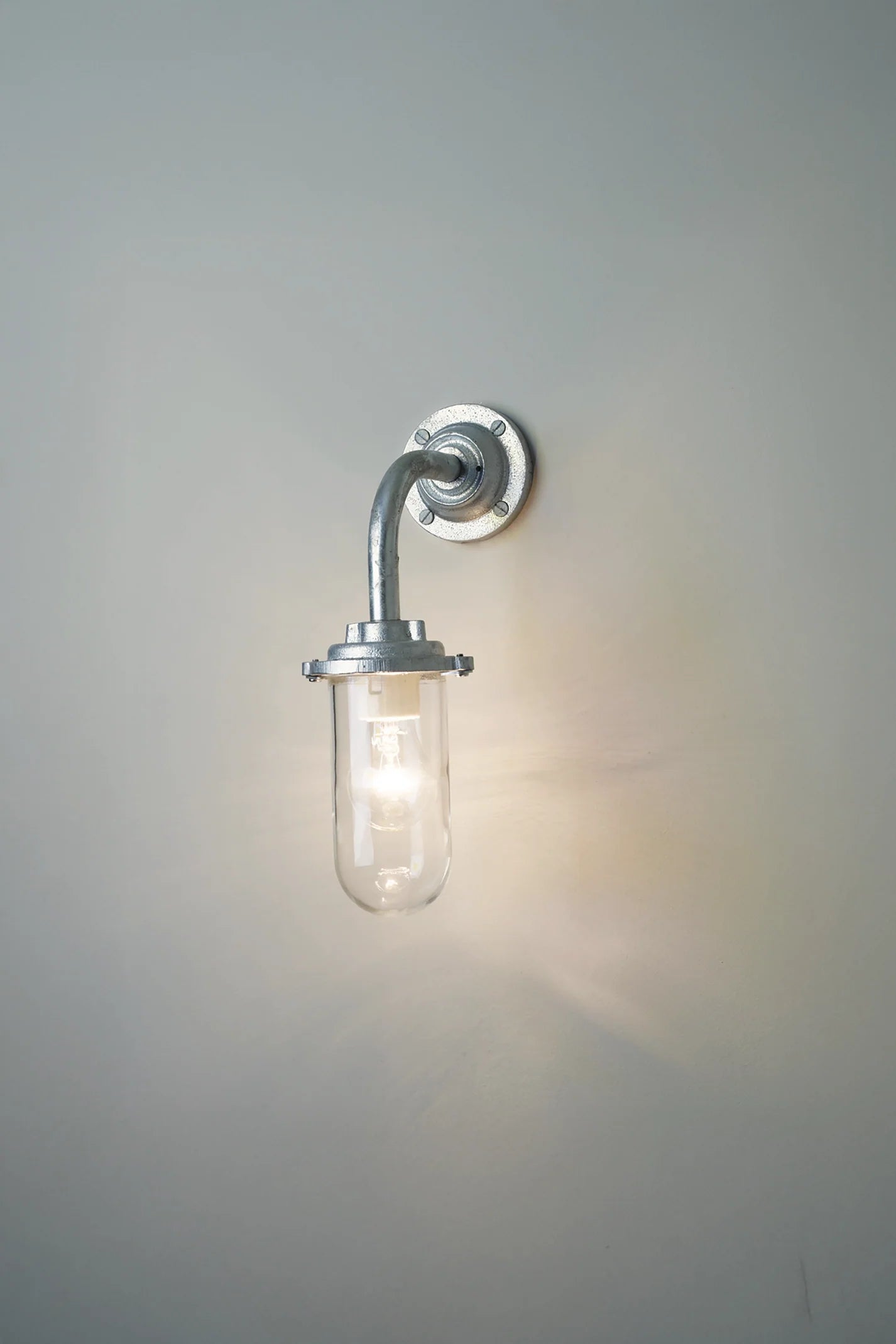 Applique coudée, 60W, Fixation murale simple 7672