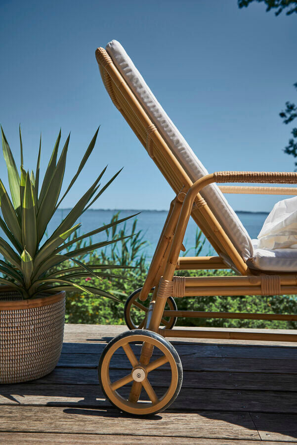 BAIN DE SOLEIL JOSEPHINE AVEC COUSSIN D'ASSISE