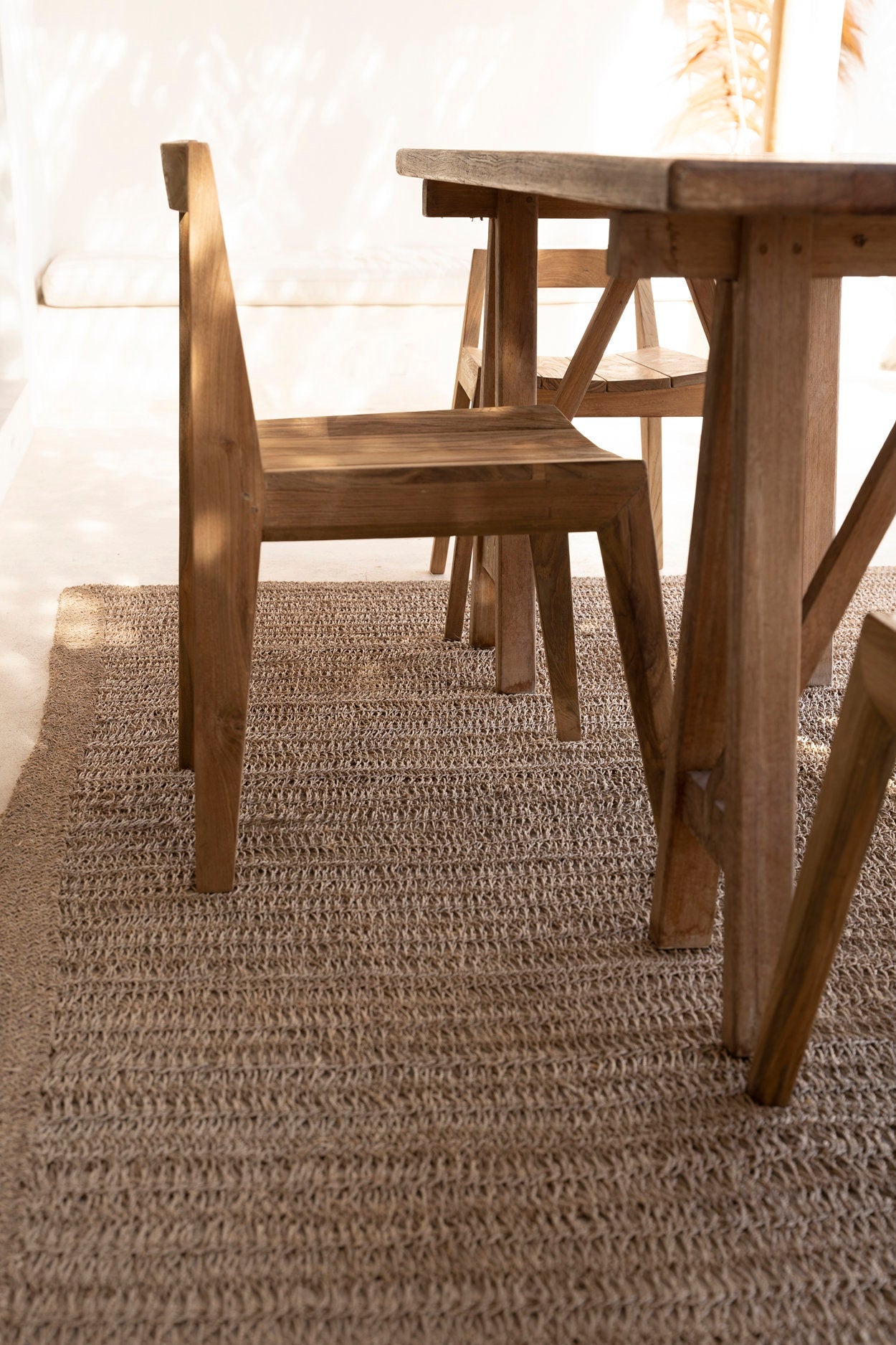 Chaise de jardin PAXI en teck naturel – détail Bazar Bizar