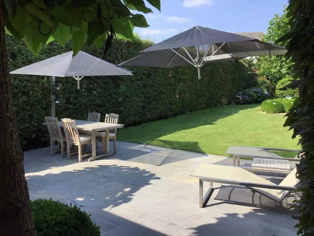 Paraflex round balcony umbrella