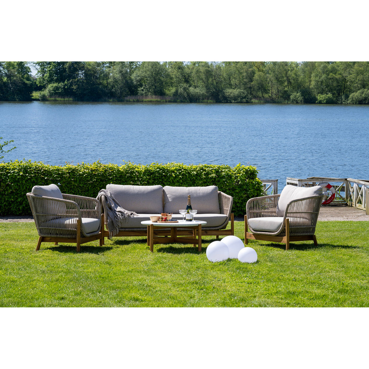 Lot de 3 lampes LIFTON solaires rechargeables IP44