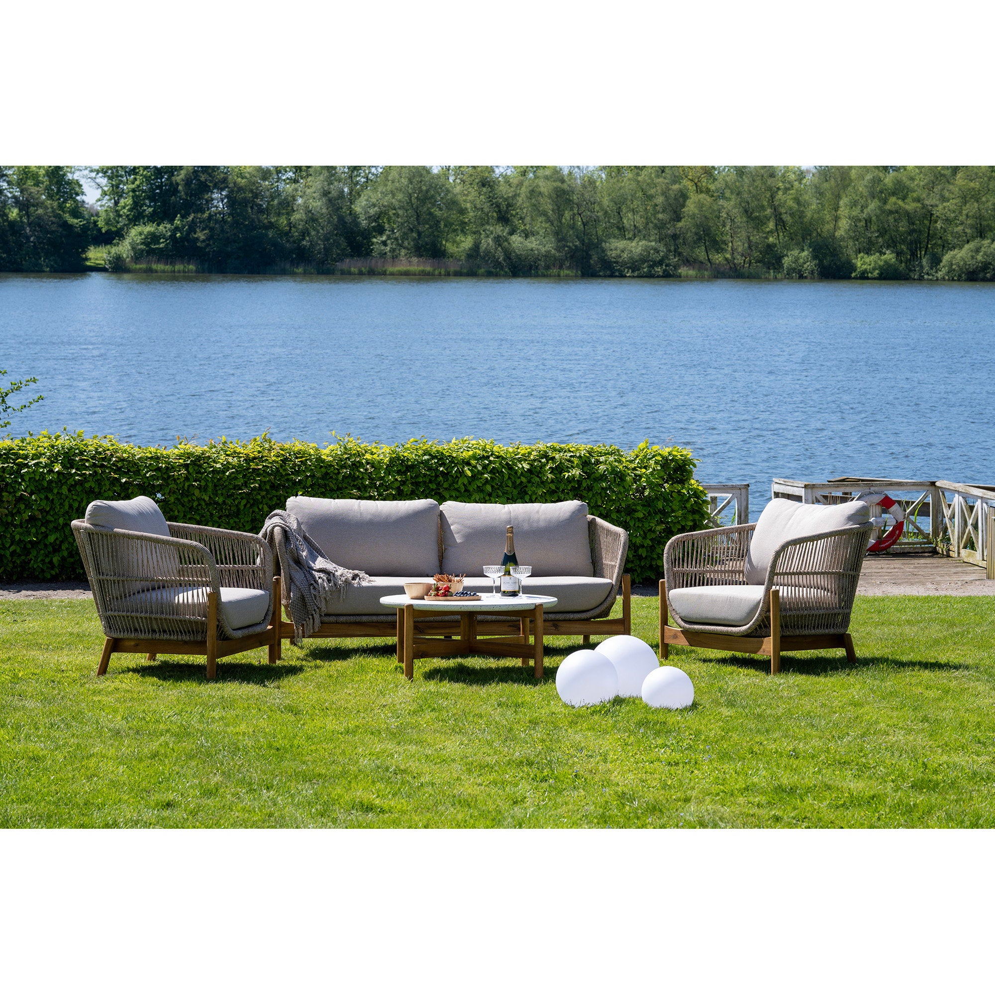 Lot de 3 lampes LIFTON solaires rechargeables IP44 – vue 3