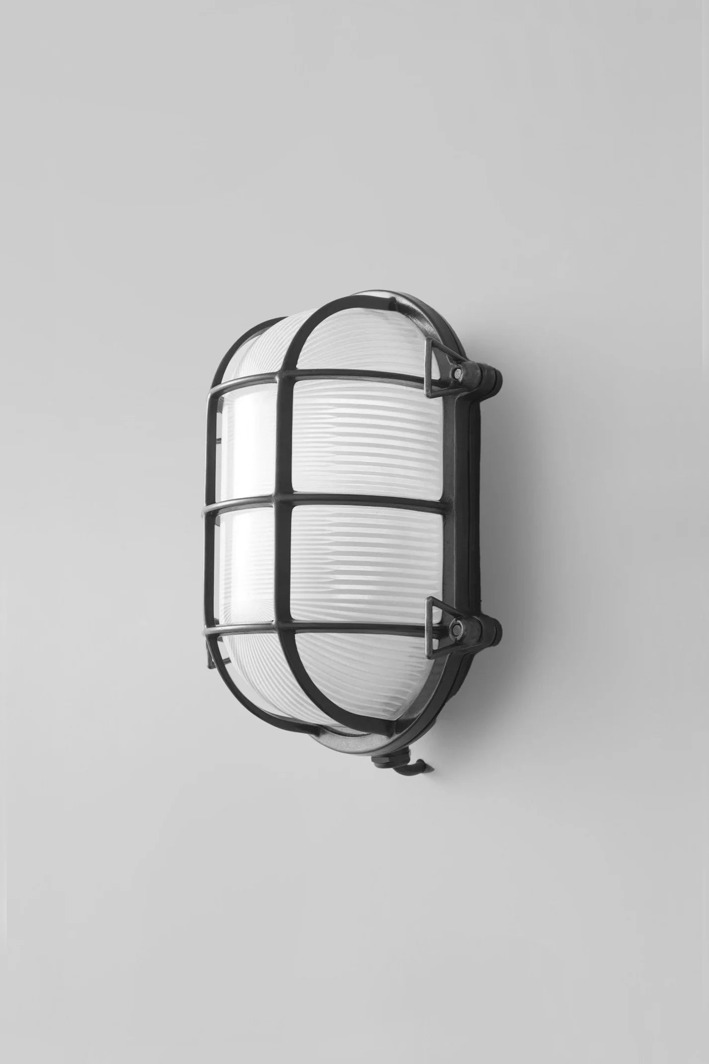 Hublot Oval en Laiton 7034