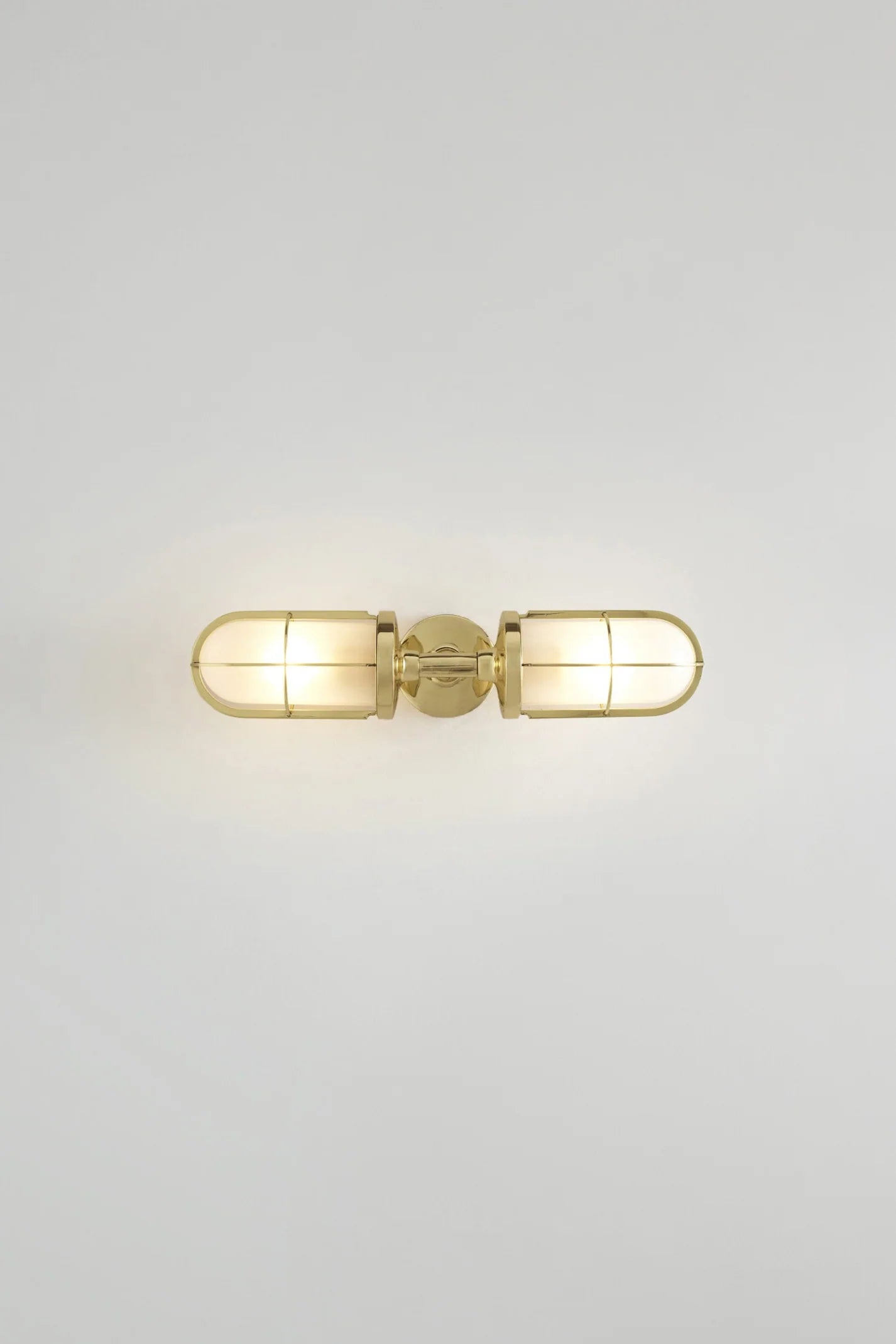 Applique Double Weatherproof Ship's Well Glass