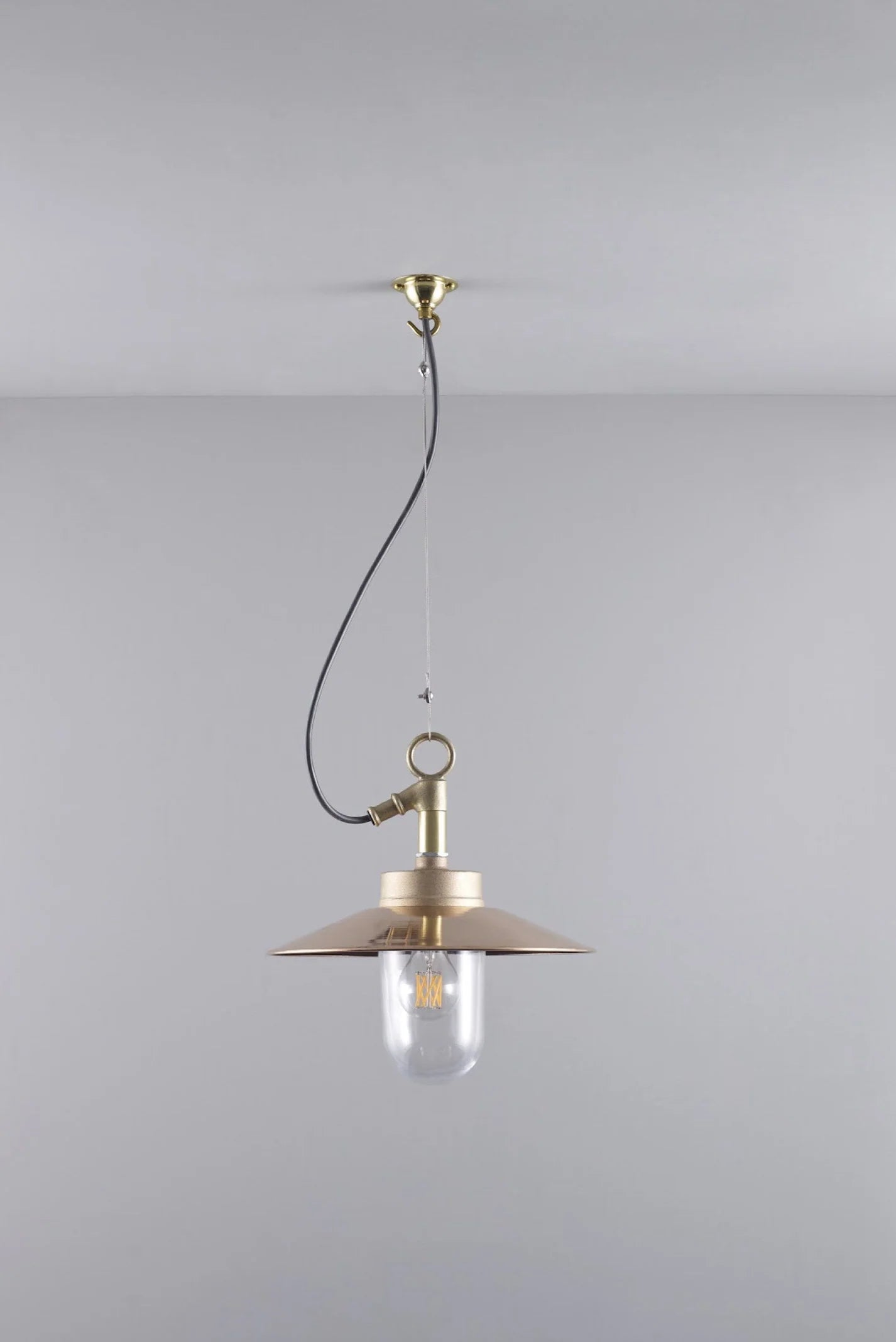 Suspension Well Glass avec réflecteur 7680 IP44