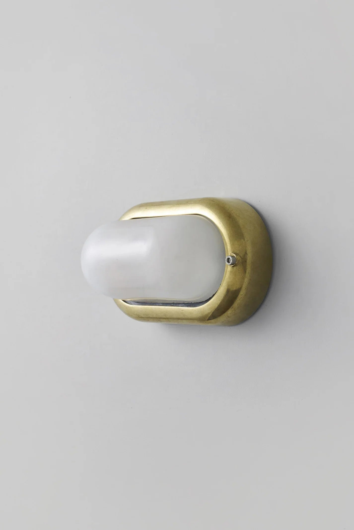 Petit Hublot Ovale d'extérieur 8124