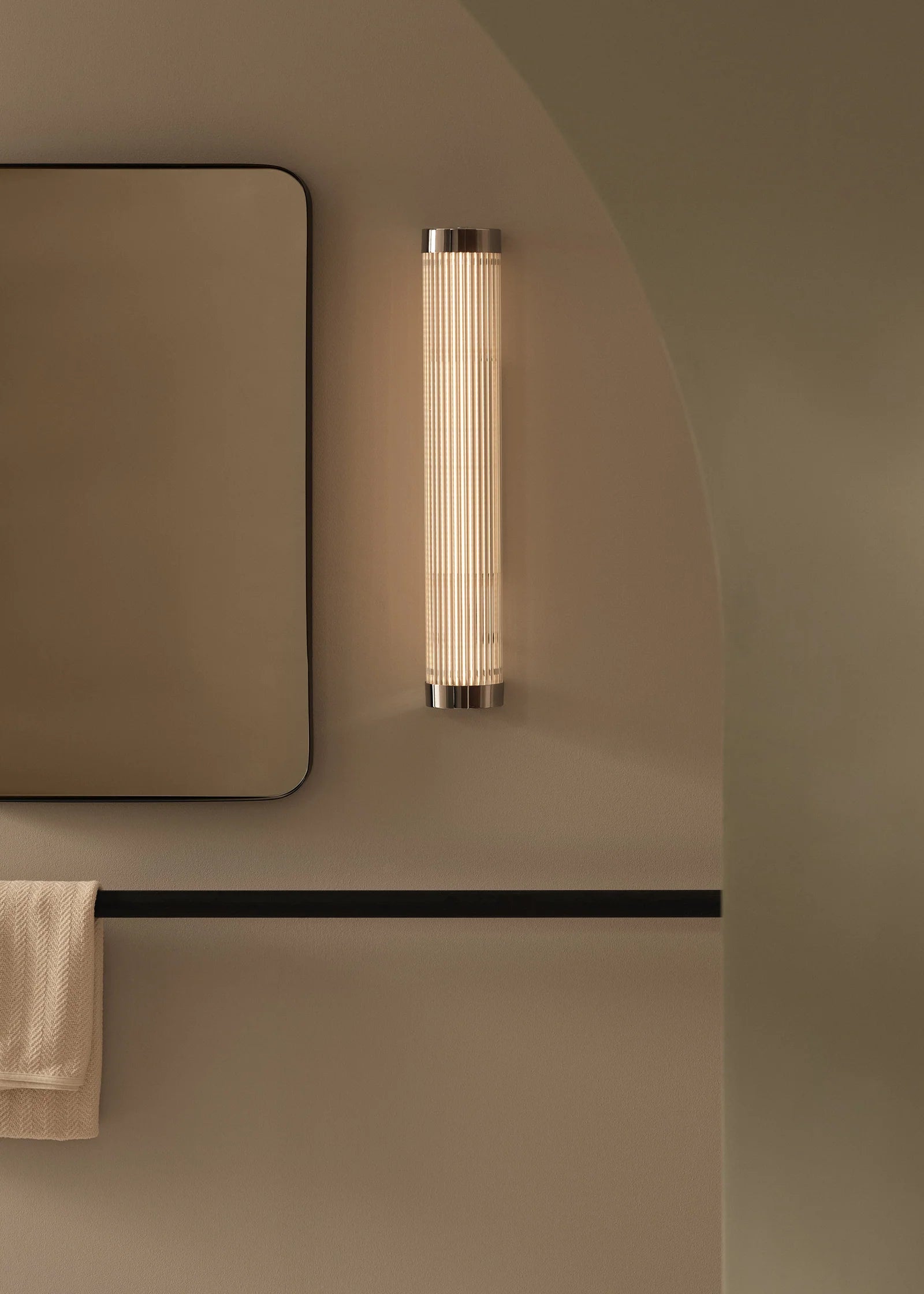 Applique Pillar Etroite 40cm