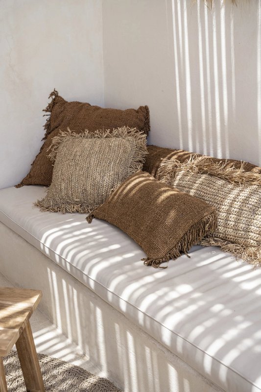 Housse OH MY GEE marron 30 × 50 – vue 4 – Bazar Bizar