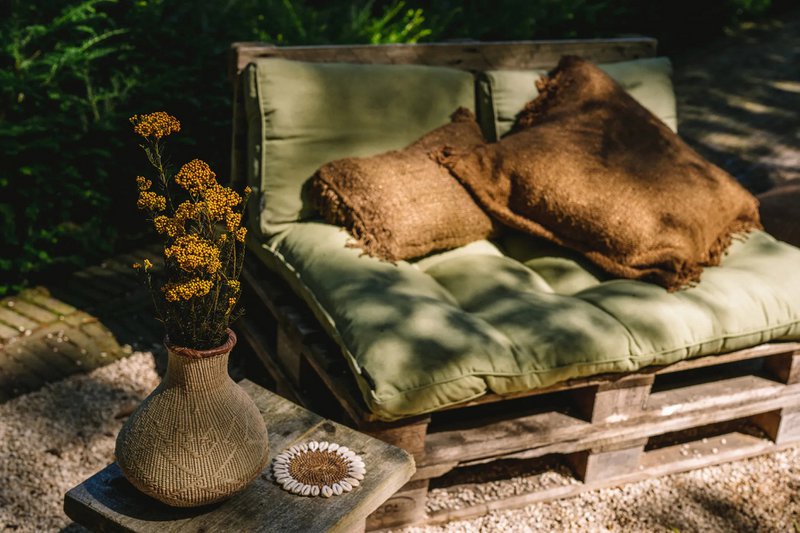Housse OH MY GEE marron 60 × 60 – vue 2 – Bazar Bizar