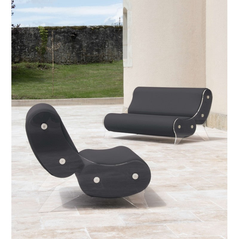 Canapé design MW06 – Parois en PMMA coulé, assise en mousse alvéolaire