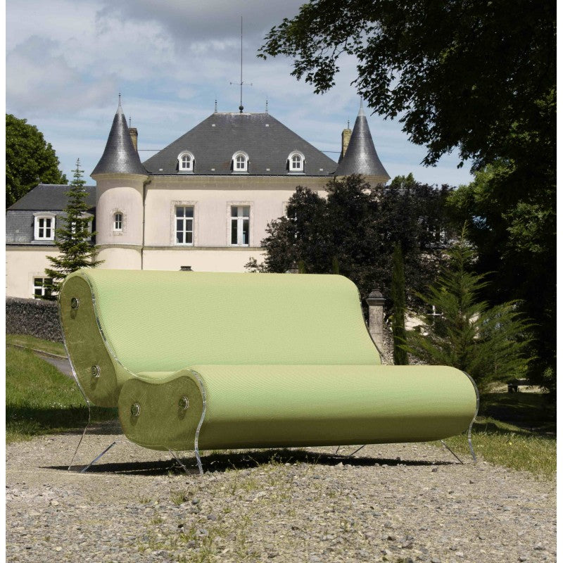 Canapé design MW06 – Parois en PMMA coulé, assise en mousse alvéolaire