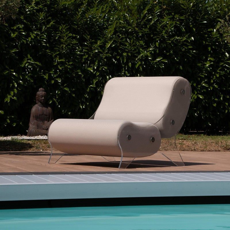Ensemble MW06 Fauteuil beige clair et pouf design beige clair – parois en PMMA coulé, assise en mousse alvéolaire