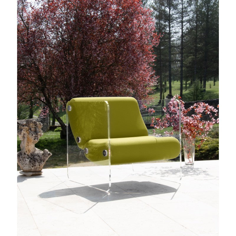 Fauteuil design MW08 – Parois en PMMA coulé, assise en mousse alvéolaire