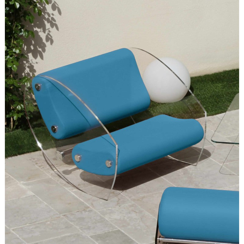 Fauteuil design XL MW07 – Parois en PMMA coulé, assise en mousse alvéolaire