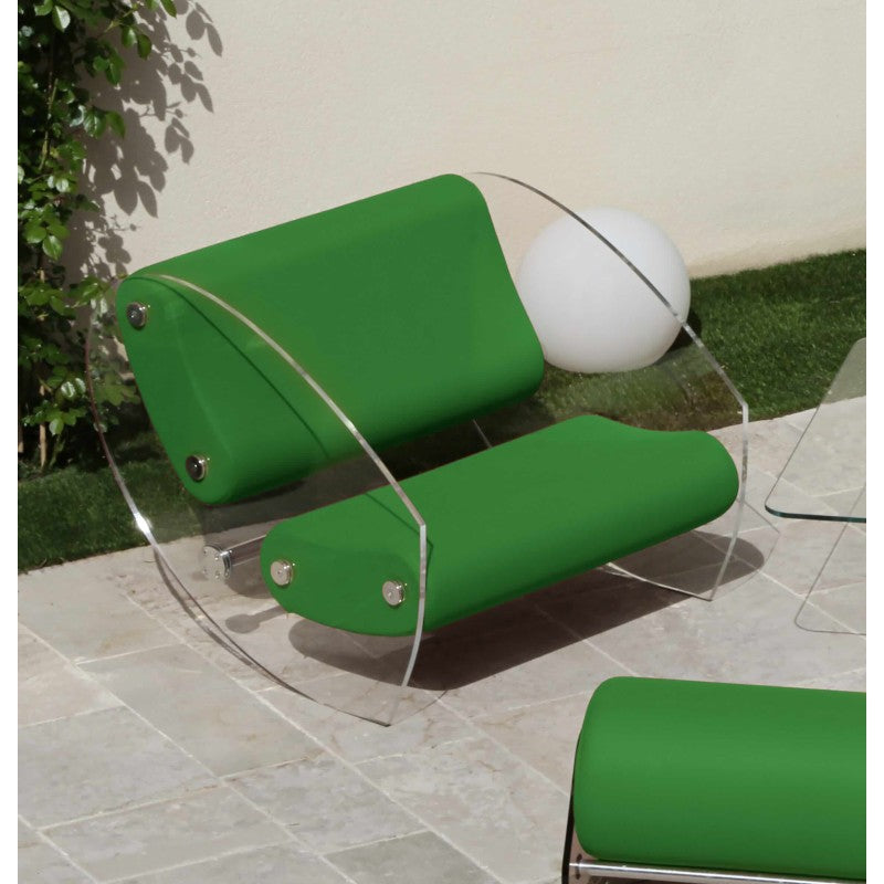 Fauteuil design XL MW07 – Parois en PMMA coulé, assise en mousse alvéolaire