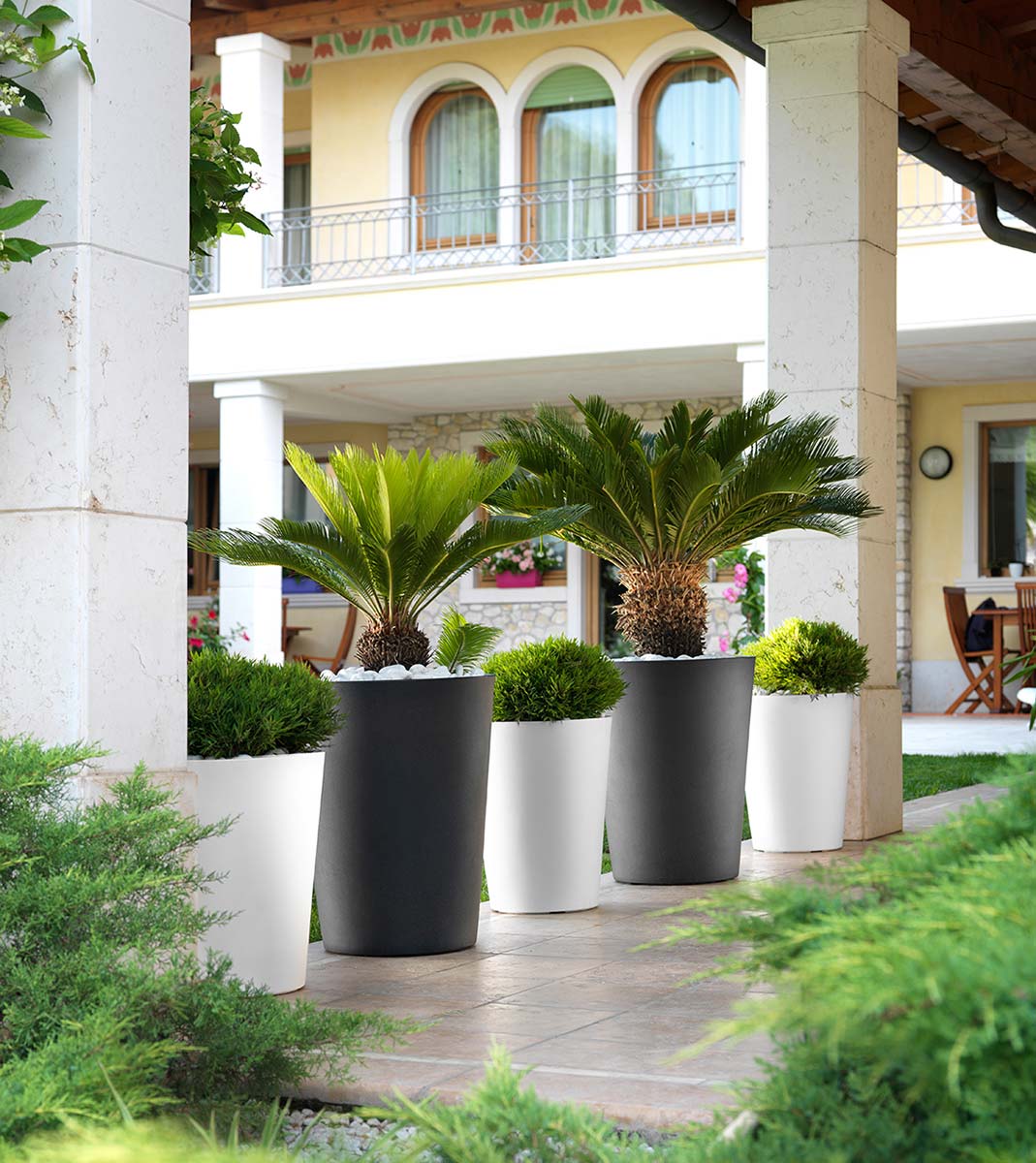 pot-de-fleurs-cassio_anthracite_ou_taupe
